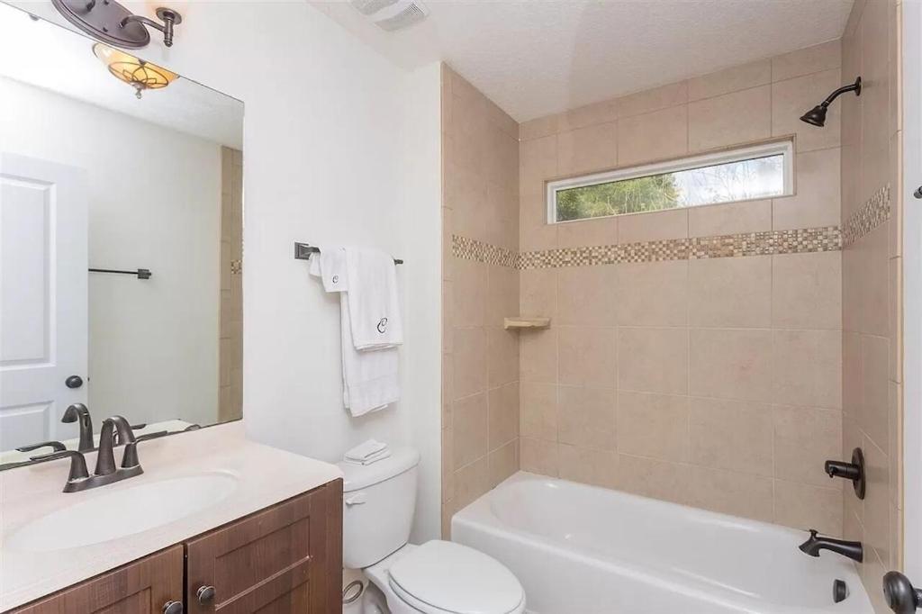 Modern, Upscale, And New Blue Bungalow In The Heart Of Downtown St Augustine St. Augustine Exteriér fotografie