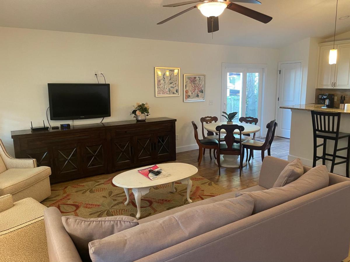 Modern, Upscale, And New Blue Bungalow In The Heart Of Downtown St Augustine St. Augustine Exteriér fotografie